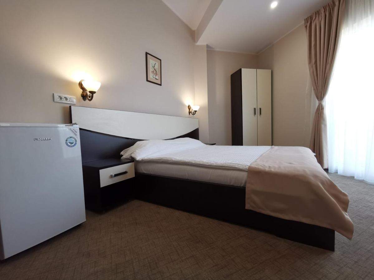 Hotel New Derby Κονστάντζα Εξωτερικό φωτογραφία
